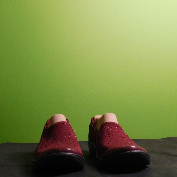 8.5 SIZE LifeStride BZees Womens Poppyseed Slip-On Windsor Red - Picture 2 of 4